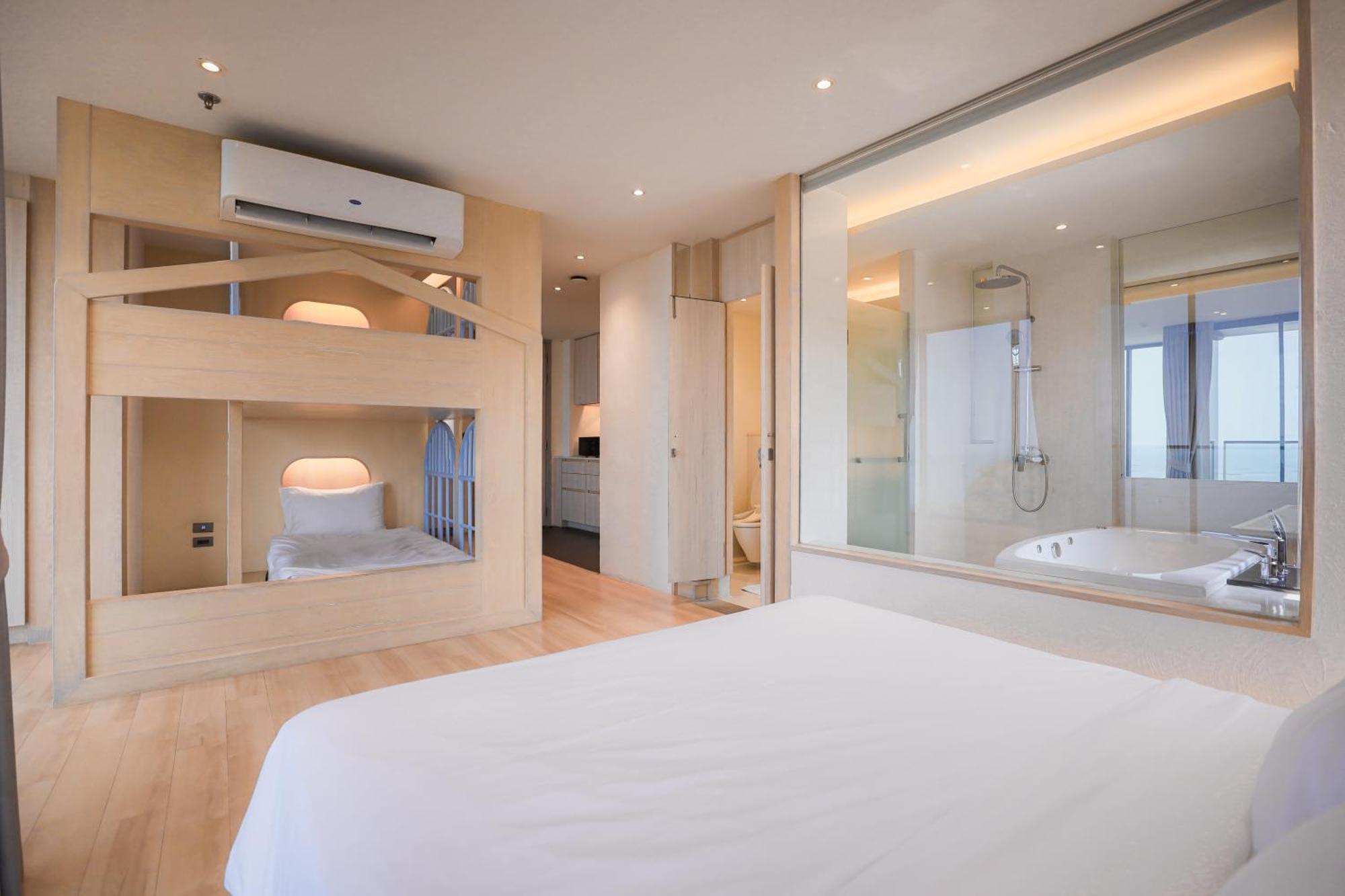 Balcony Seaside Sriracha Hotel & Serviced Apartments Si Racha Εξωτερικό φωτογραφία