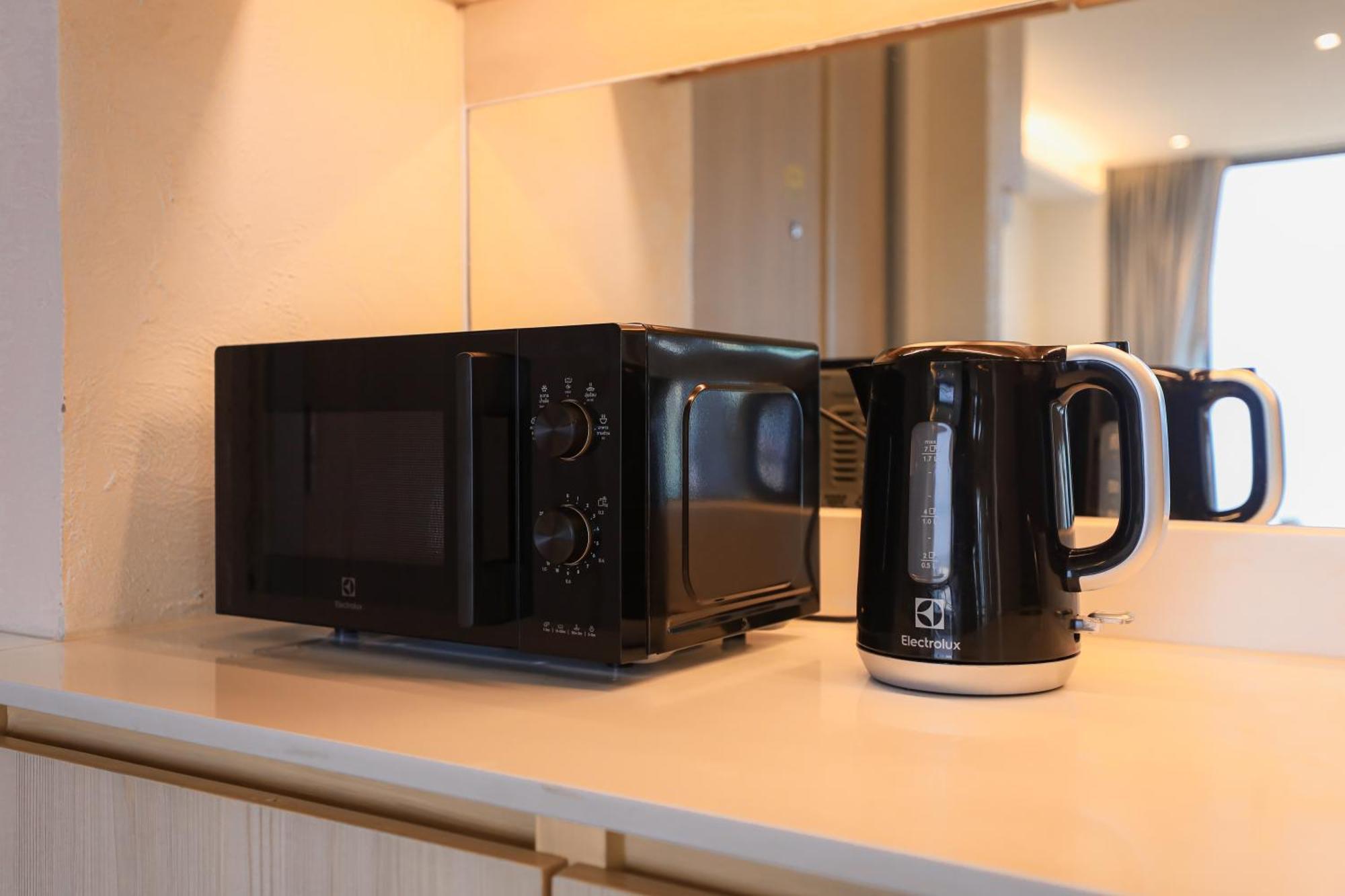 Balcony Seaside Sriracha Hotel & Serviced Apartments Si Racha Εξωτερικό φωτογραφία